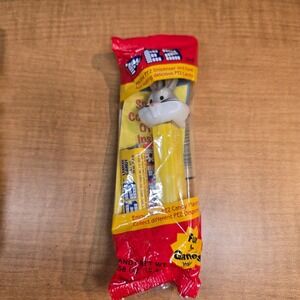 Bugs Bunny Yellow Pez Dispenser - New‎ Old Stock